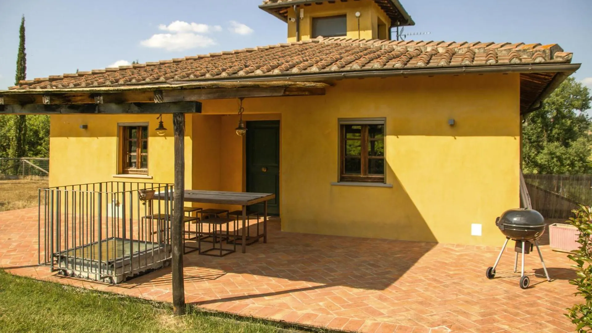 Amazing Home In Barberino Tavarnelle Barberino di Val dʼElsa Semesterbostad