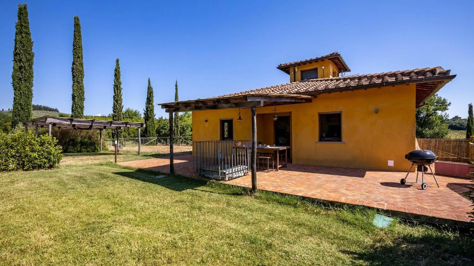 Amazing Home In Barberino Tavarnelle バルベリーノ・ヴァル・デルサ 0*,  イタリア